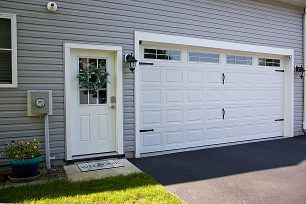 24/7 Emergency Garage Door Panel Replacement experts in Prien, LA
